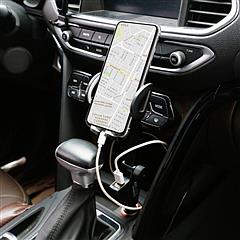 360° Rotation Car Phone Mount 3.1A Dual USB Cigarette Lighter Phone Holder Universal